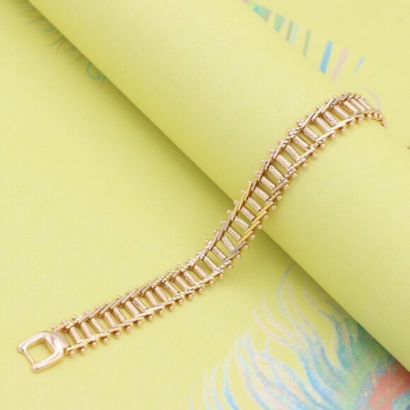 "Elegant Rose Gold Plated Bracelet with Textured Ladder Design, XPBL0858 - Picture 2 of 12